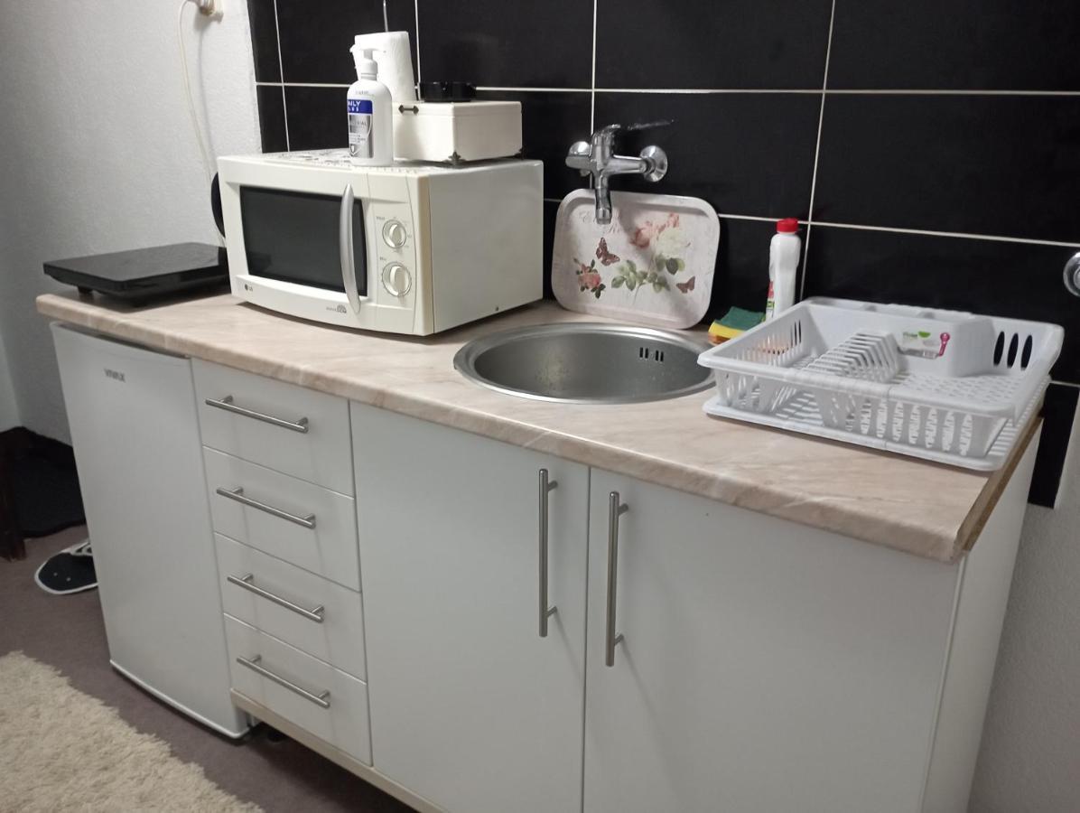 Apartament Apartman Dino Sarajewo Zewnętrze zdjęcie